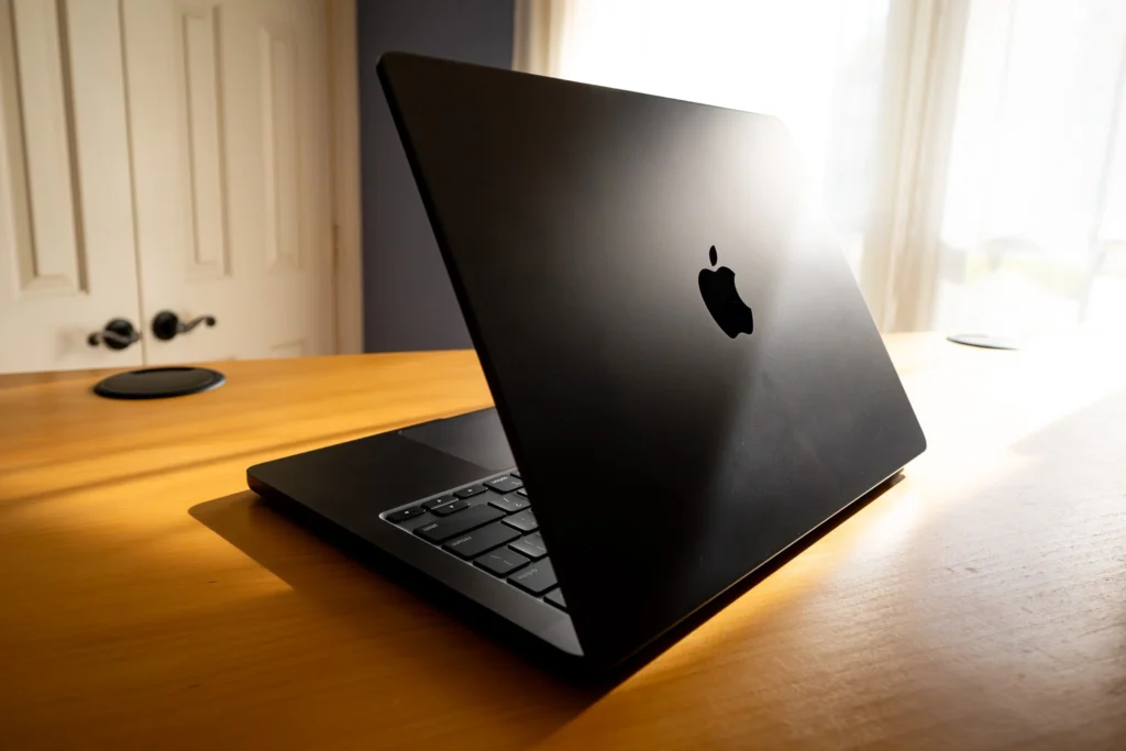 MacBook Pro M3 Pro